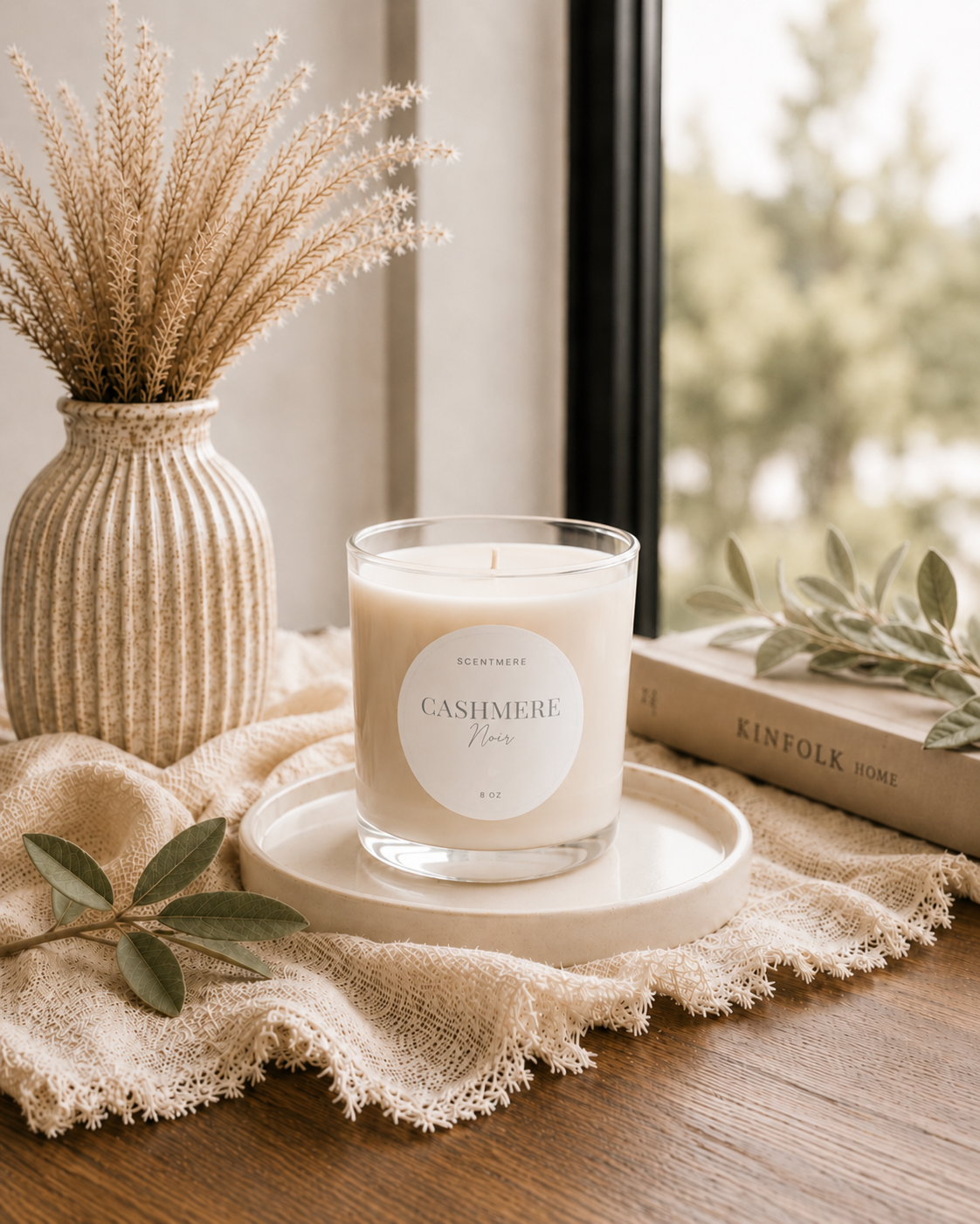 Cashmere Noir – Dark Plum, Black Cherry & Amber Candle